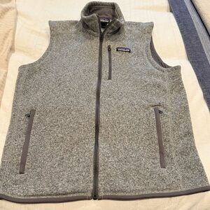 Patagonia Heathered Gray Fleece Pullover